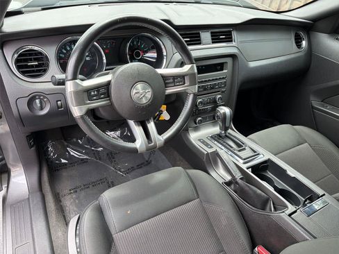 Used 2014 Ford Mustang Coupe RWD image 11