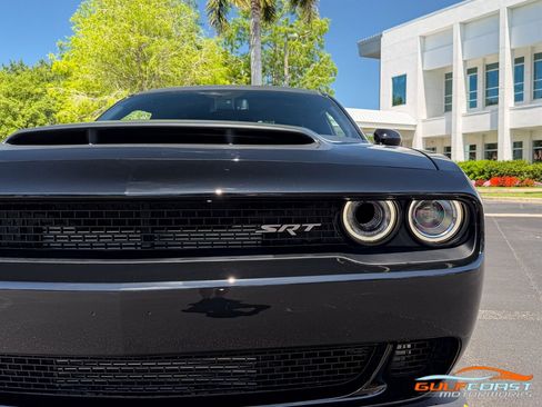 Used 2023 Dodge Challenger SRT Hellcat Redeye RWD image 3