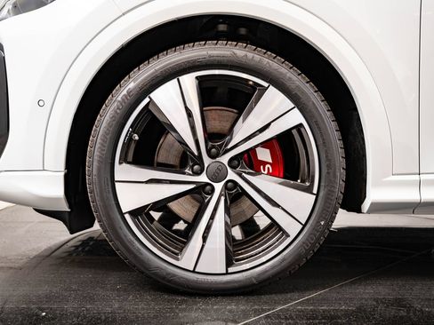 New 2026 Audi SQ5 Premium Plus AWD/4WD image 13