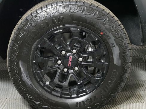 New 2026 GMC Canyon Elevation w/ Convenience Package AWD/4WD image 12
