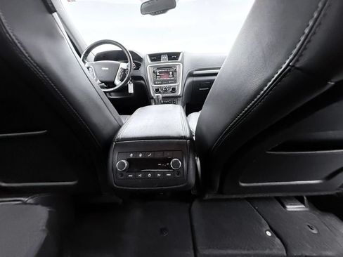 Used 2016 GMC Acadia SLT AWD/4WD image 22