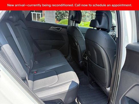 Certified 2026 Kia Sportage EX AWD/4WD image 21