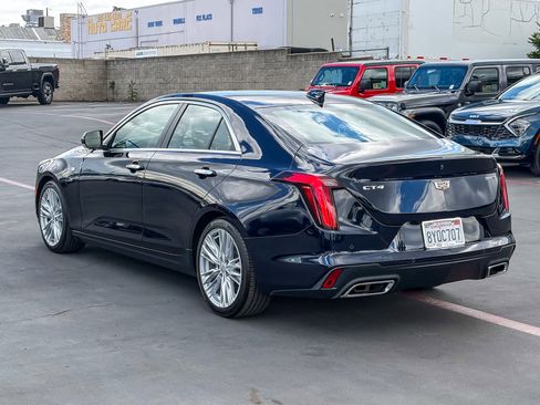 Used 2021 Cadillac CT4 Premium Luxury RWD image 2