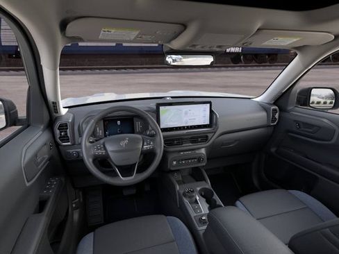 New 2026 Ford Bronco Sport Outer Banks w/ Outer Banks Tech Package+ AWD/4WD image 9