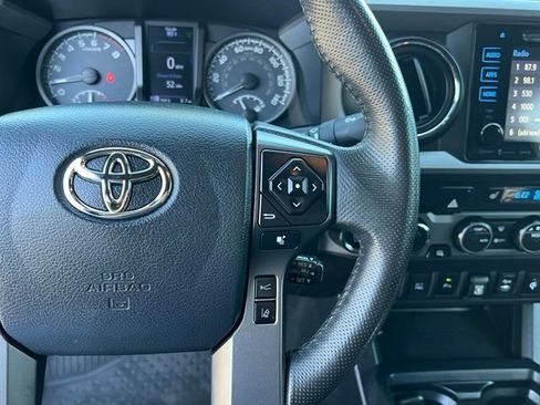 Used 2019 Toyota Tacoma TRD Off-Road AWD/4WD image 21