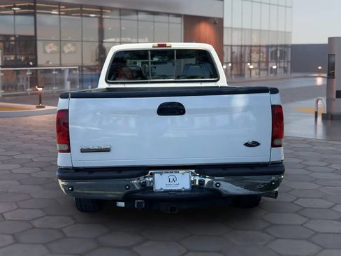 Used 2005 Ford F250 Lariat RWD image 5