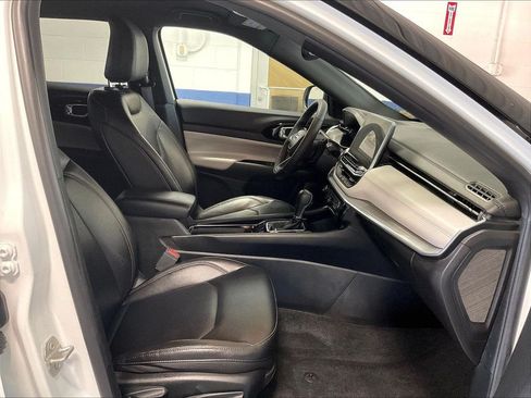 Used 2024 Jeep Compass Limited AWD/4WD image 11