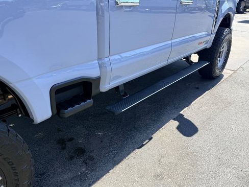 Used 2024 Ford F250 Platinum AWD/4WD image 15