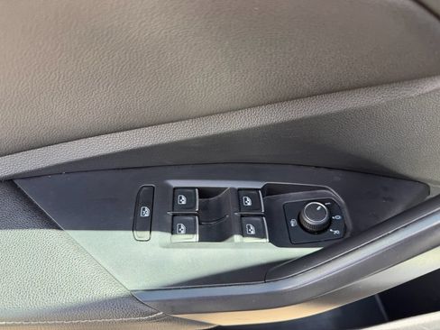 Used 2024 Volkswagen Jetta S FWD image 15