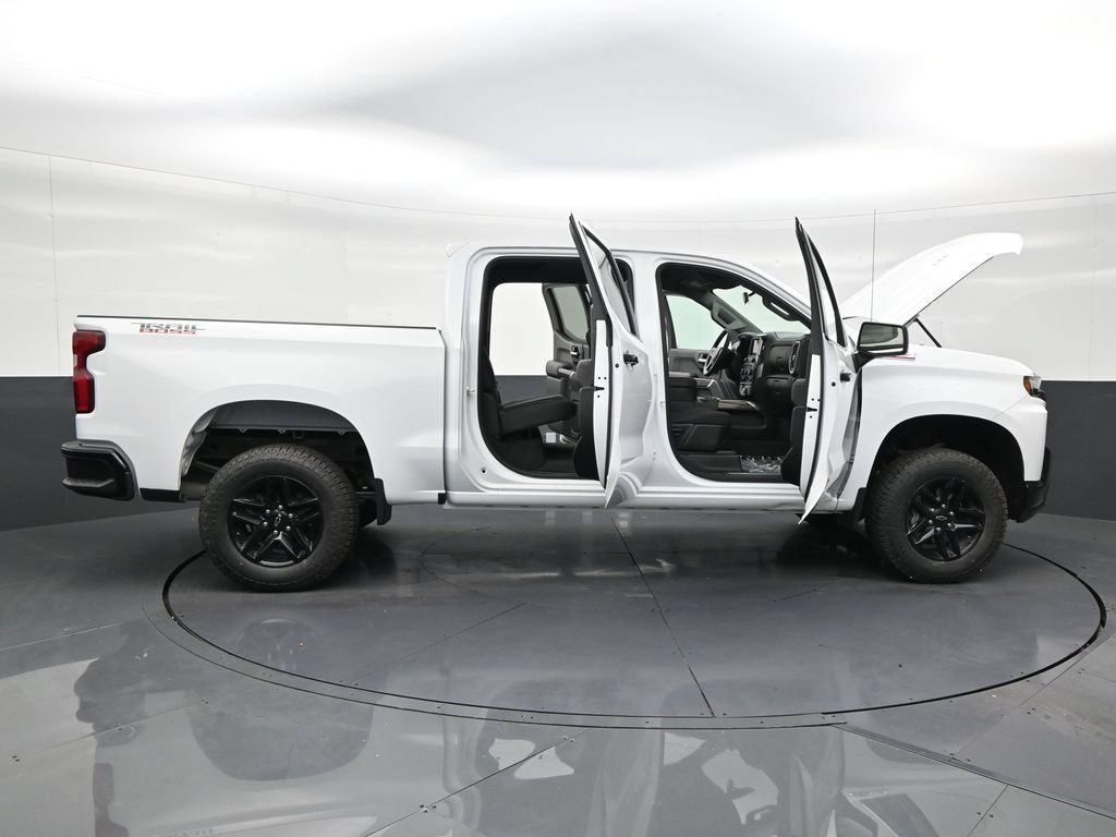 Used 2023 Chevrolet Silverado 1500 LT Trail Boss w/ LT Trail Boss Premium Package AWD/4WD image 26