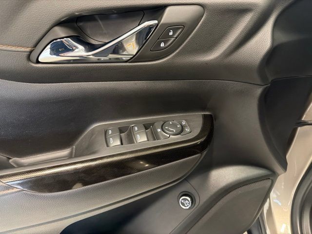 Used 2023 GMC Acadia AT4 AWD/4WD image 29
