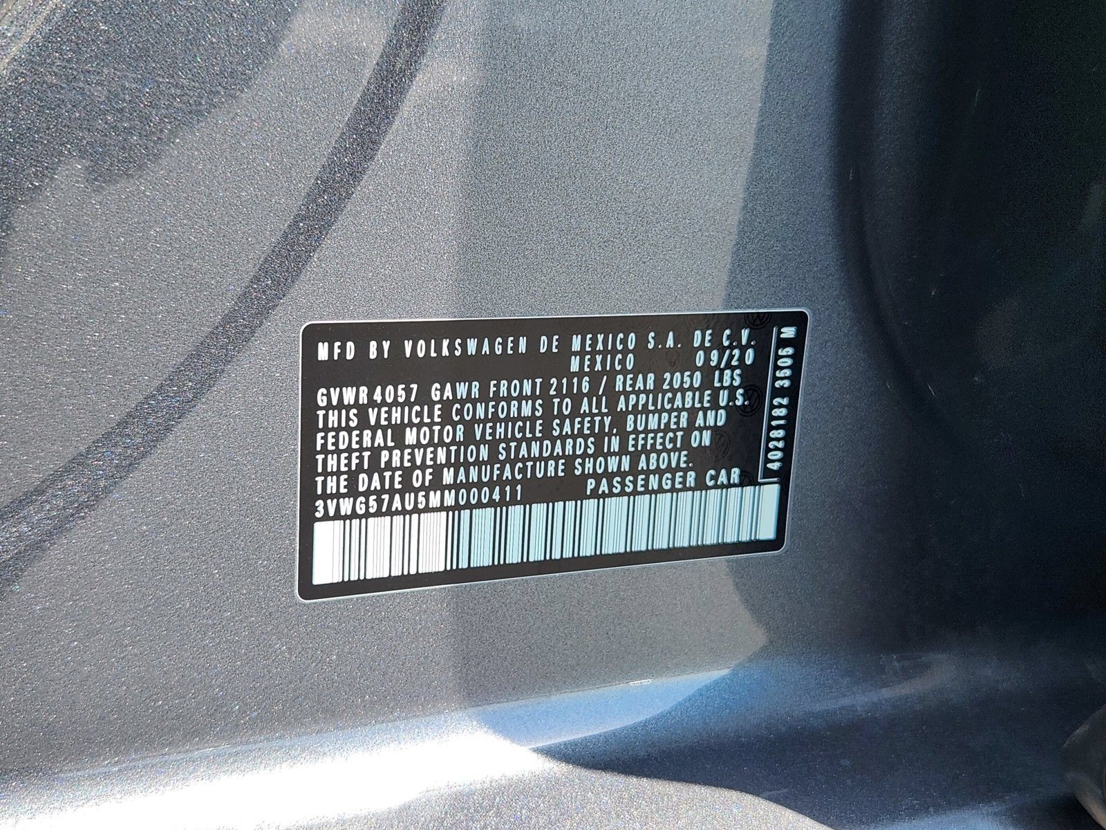Used 2021 Volkswagen Golf 4-Door FWD image 24