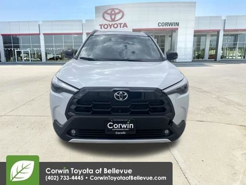 New 2026 Toyota Corolla Cross XLE image 8