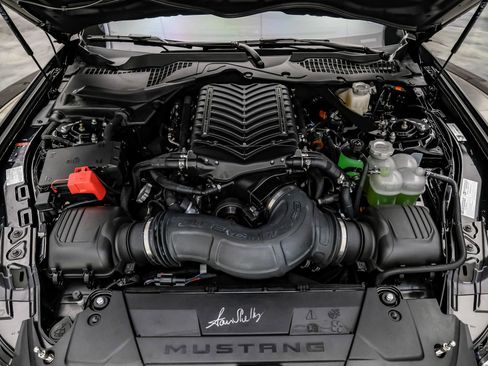 Used 2024 Ford Mustang GT Premium w/ GT Performance Package image 3