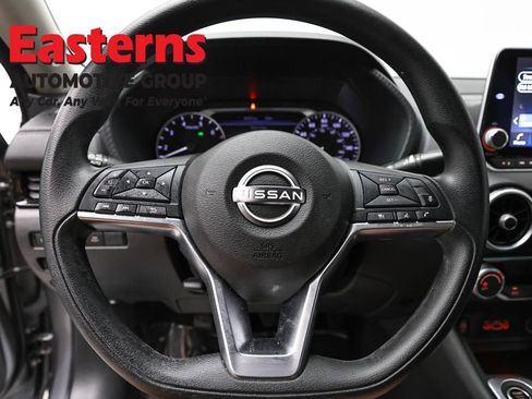 Used 2024 Nissan Sentra SV FWD image 10