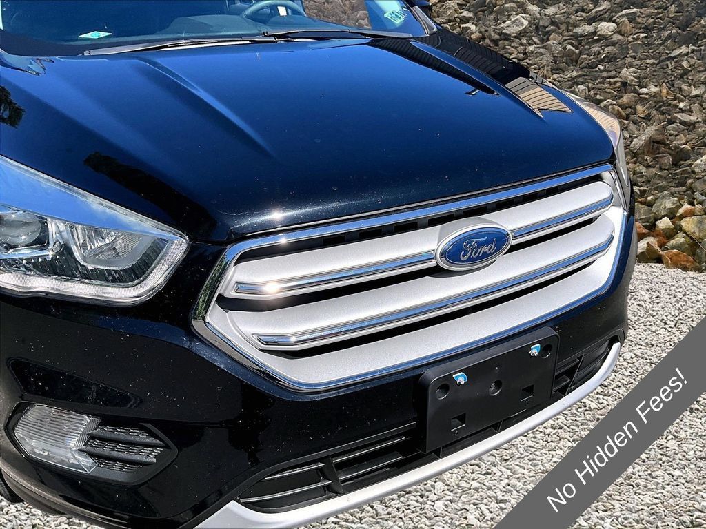 Used 2018 Ford Escape SEL AWD/4WD image 25