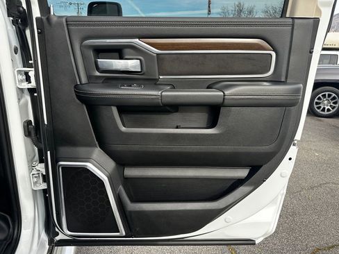 Used 2023 RAM 3500 Laramie w/ Snow Chief Group image 27