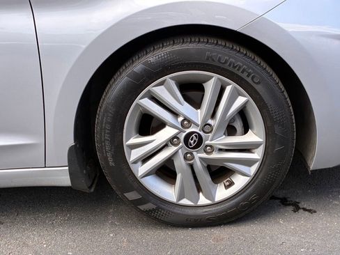 Used 2020 Hyundai Elantra Value Edition w/ Cargo Package (C1) FWD image 49
