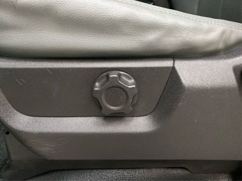 Used 2015 Ford F250 XL w/ Power Equipment Group image 18