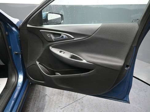Used 2024 Chevrolet Malibu LT image 19