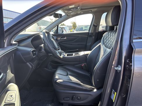 Used 2022 Hyundai Santa Fe SEL Premium image 18