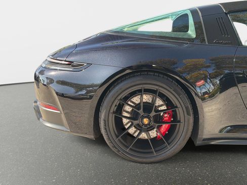 Used 2025 Porsche 911 Targa 4 GTS image 20