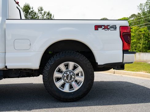 Used 2020 Ford F250 Lariat w/ Chrome Package AWD/4WD image 6