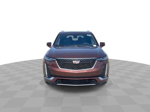 Used 2023 Cadillac XT6 Premium Luxury image 3