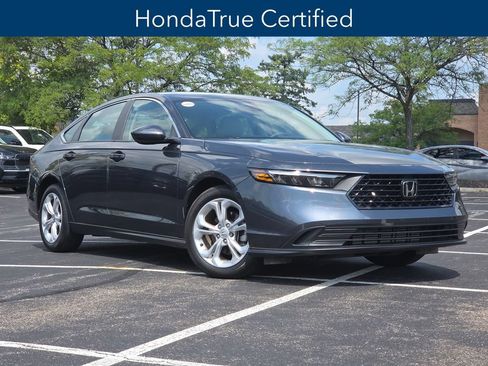 Certified 2025 Honda Accord LX image 3