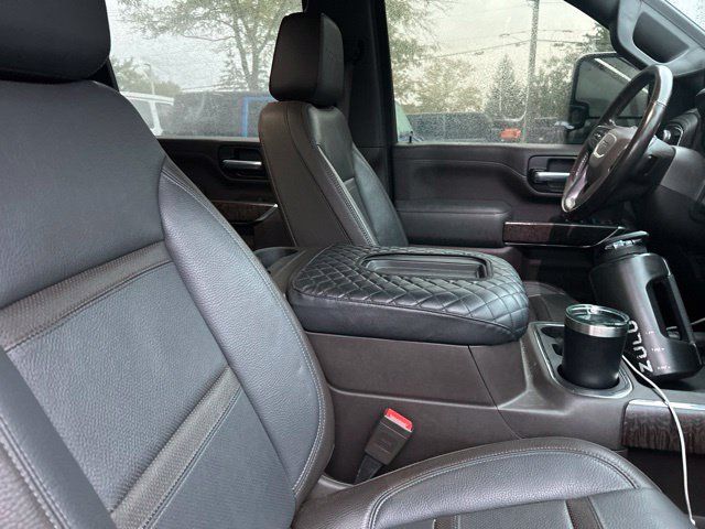 Used 2020 GMC Sierra 2500 Denali w/ Denali Ultimate Package AWD/4WD image 10