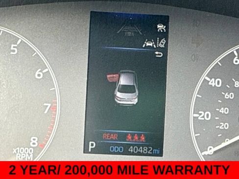 Used 2023 Toyota Corolla SE w/ SE Premium Package FWD image 7