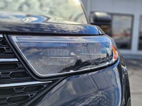 Used 2022 Ford Explorer XLT w/ Equipment Group 202A image 11