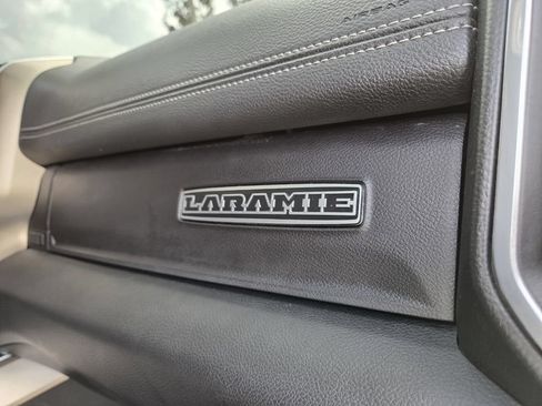 Used 2023 RAM 2500 Laramie AWD/4WD image 38