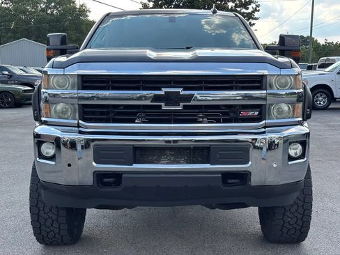 Used 2015 Chevrolet Silverado 2500 LTZ w/ Duramax Plus Package AWD/4WD image 8
