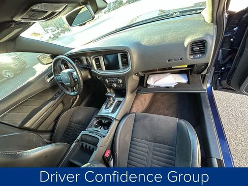 Used 2017 Dodge Charger R/T image 25