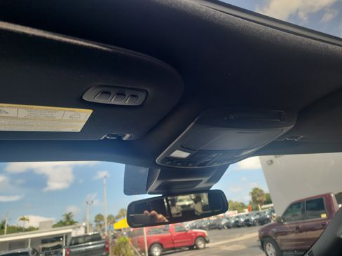 Used 2021 Ford Expedition Limited RWD image 35