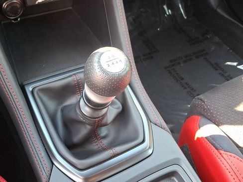 Used 2025 Subaru WRX Limited AWD/4WD image 15