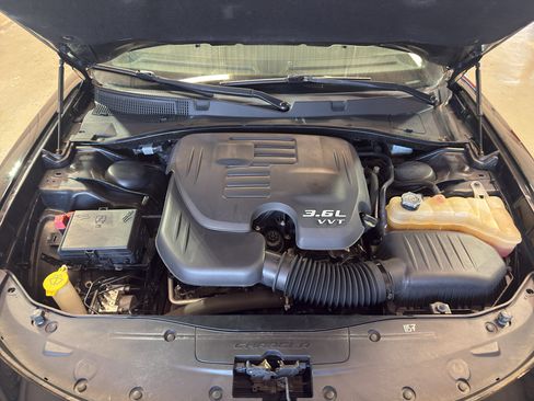 Used 2018 Dodge Charger GT w/ Navigation & Travel Group AWD/4WD image 33
