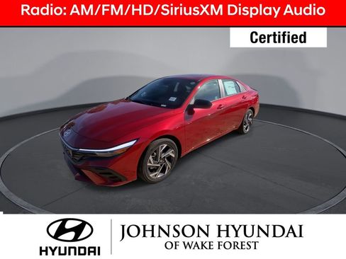Certified 2025 Hyundai Elantra SEL w/ Cargo Package image 4