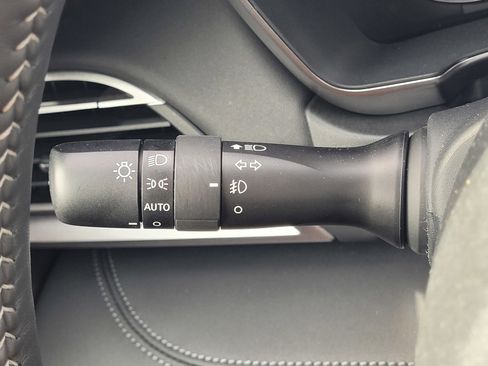 Used 2024 Subaru Outback Touring image 25