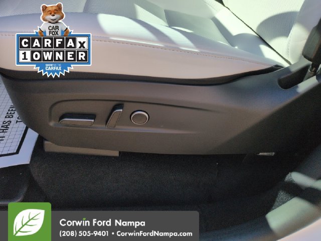 Used 2026 Tesla Model Y Long Range RWD image 12