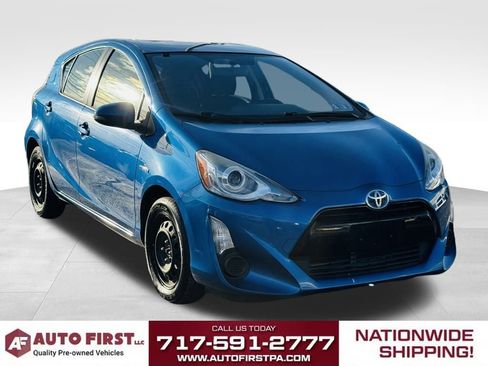 Used 2015 Toyota Prius C Four image 1