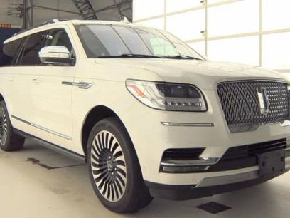 Used 2020 Lincoln Navigator L Black Label w/ Cargo Convenience Package