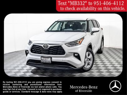 Used 2023 Toyota Highlander LE