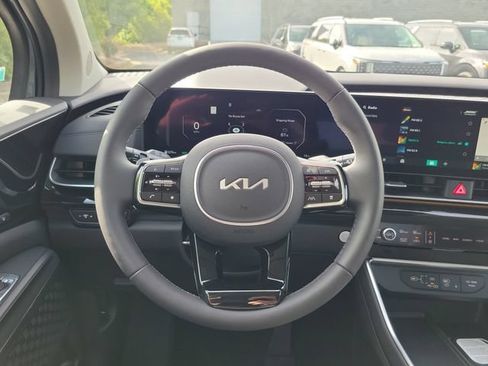 New 2026 Kia Carnival SX Prestige FWD image 11