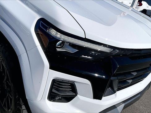 Used 2023 Chevrolet Colorado Z71 w/ Z71 Convenience Package 2 AWD/4WD image 26