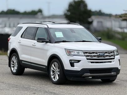 Used 2018 Ford Explorer XLT w/ Equipment Group 202A