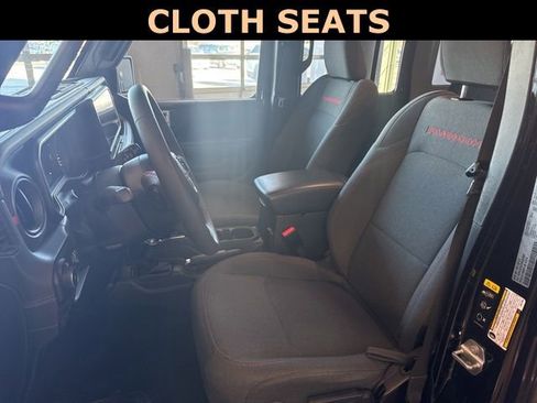 Used 2025 Jeep Wrangler Unlimited Rubicon image 12