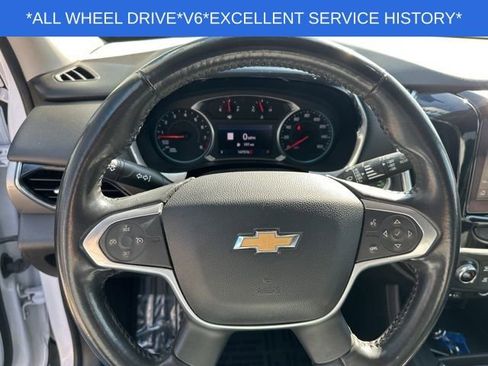 Used 2021 Chevrolet Traverse LT w/ LT Premium Package image 21