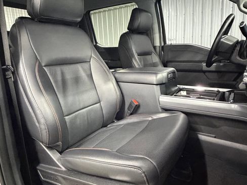 Used 2024 Ford F250 Lariat w/ Chrome Package image 36